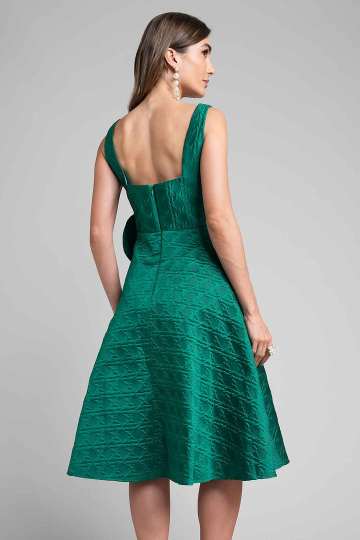 Vestido Midi Con Detalle De Flor En Cintura