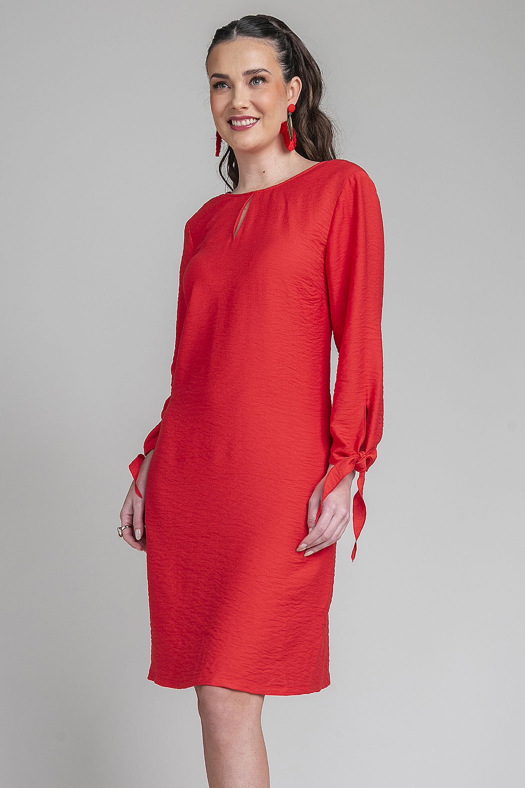 Vestido Liso Con Escote Redondo