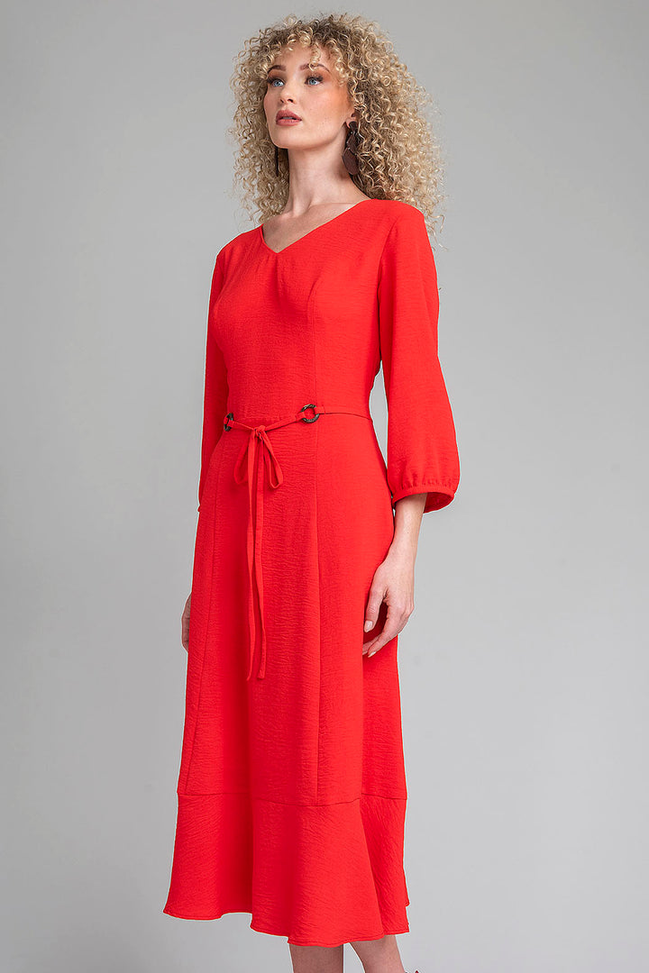 Vestido Largo Liso Con Detalle De Cinturon