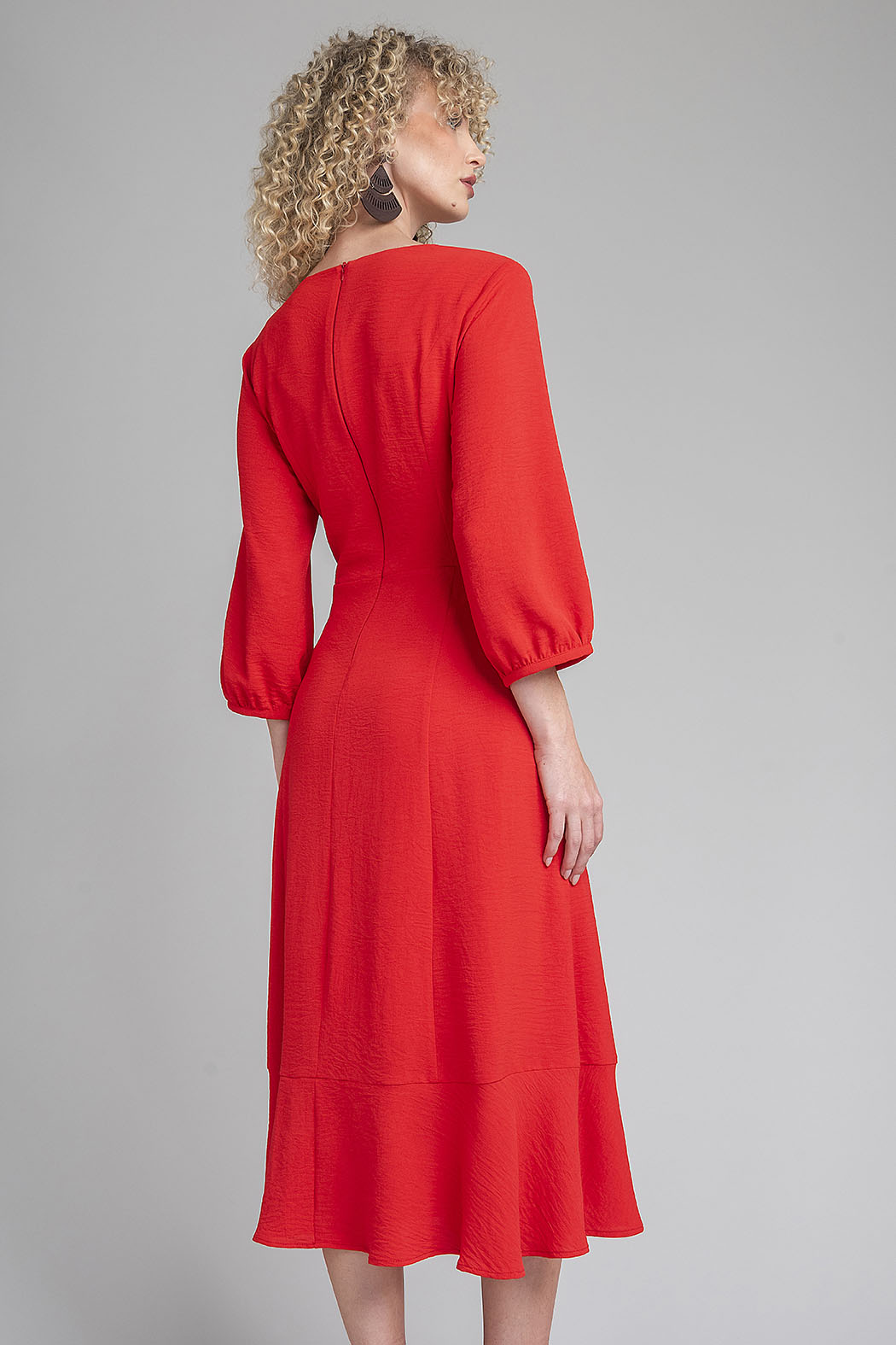 Vestido Largo Liso Con Detalle De Cinturon