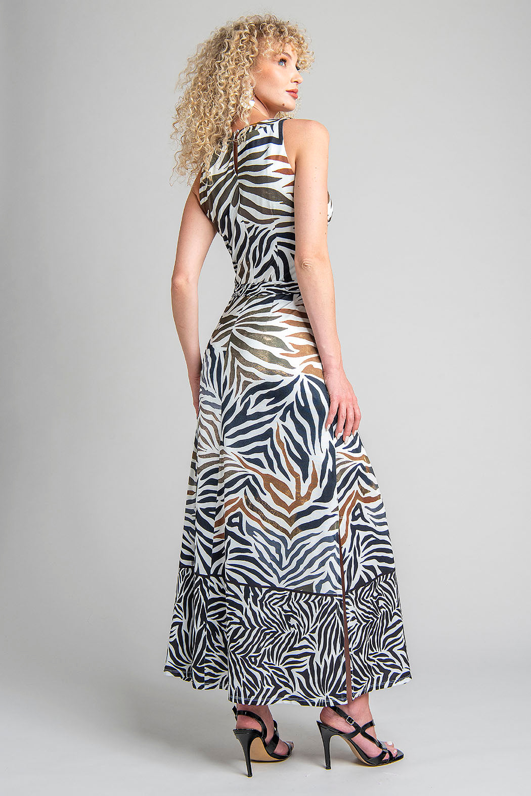 Vestido Tipo Halter Con Estampado De Animal Print