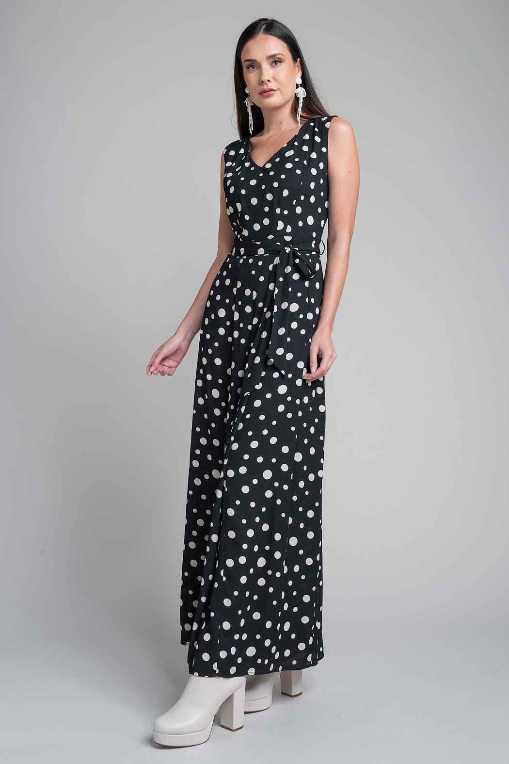 Jumpsuit Con Estampado De Lunares Y Escote En V