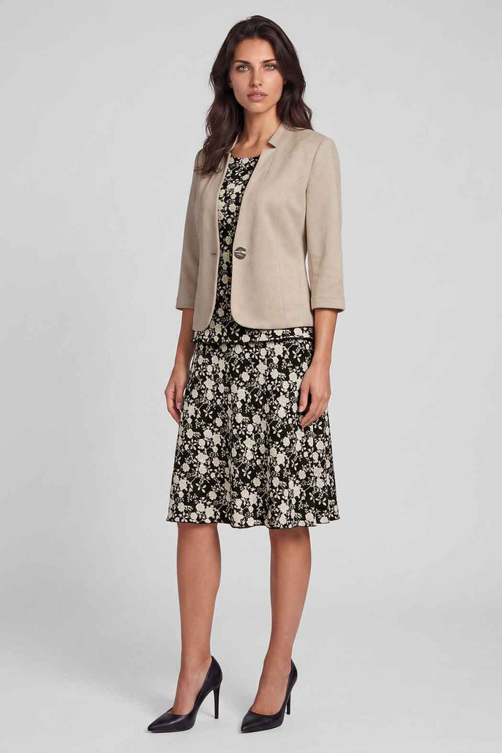 Conjunto De Falda Estampada Con Top Y Saco