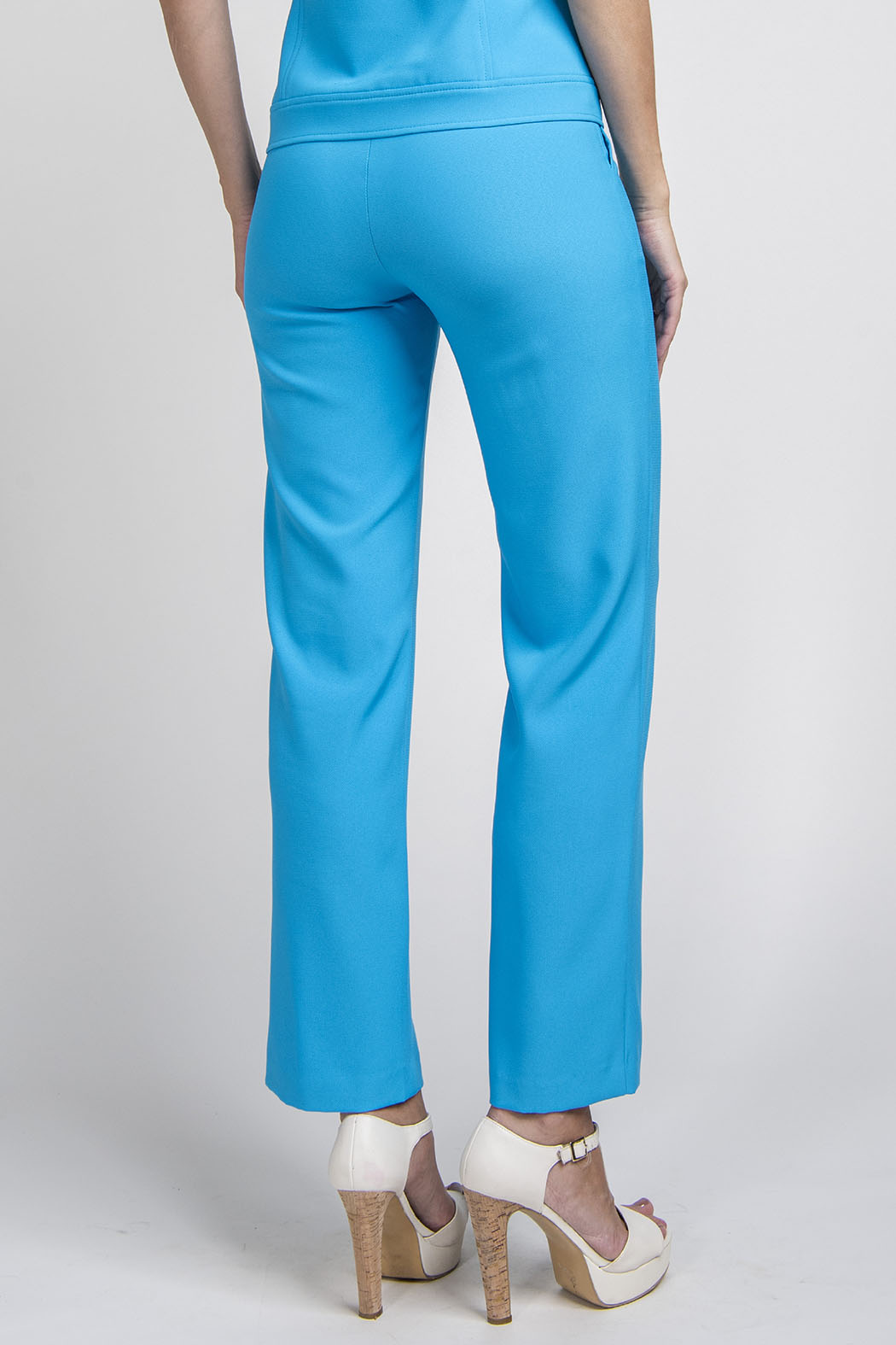 Pantalon Liso Con Bolsillos