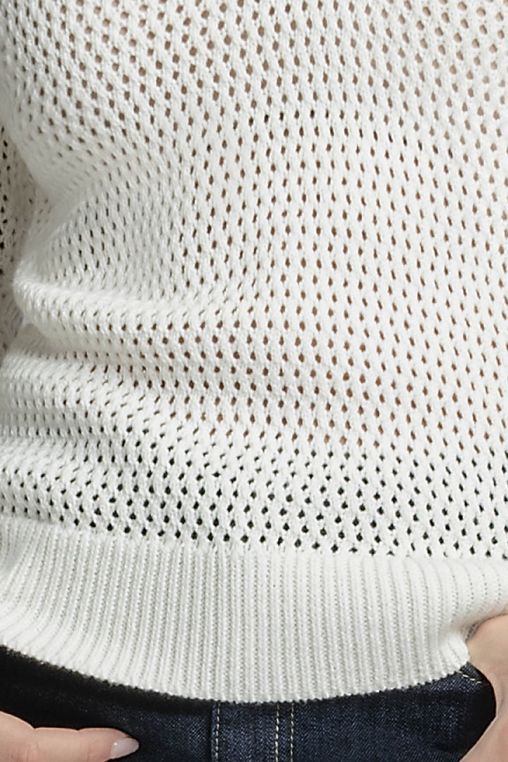 Sueter Calado Con Brillos En Cuello