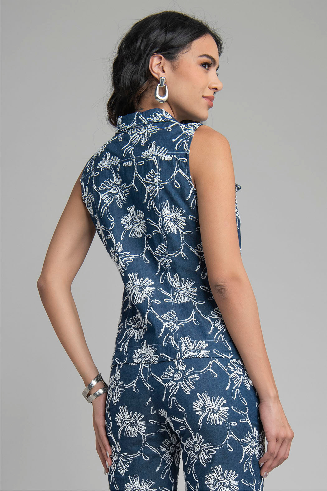 Chaleco De Mezclilla Con Estampado Bordados