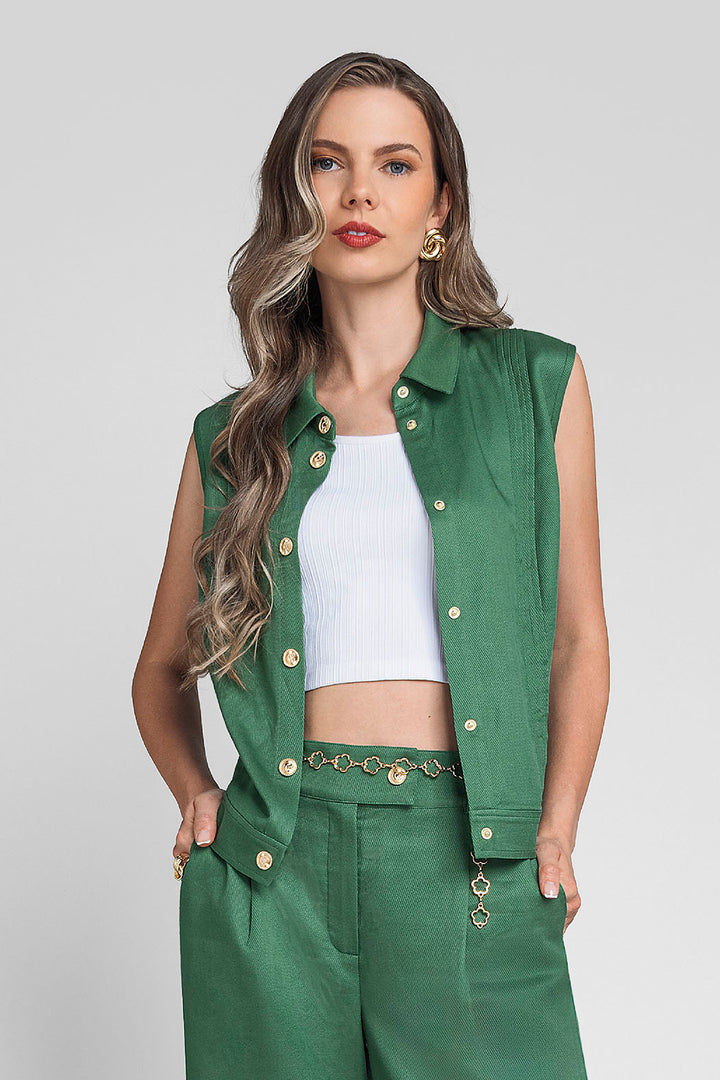 Blusa Lisa Con Botones Al Frente