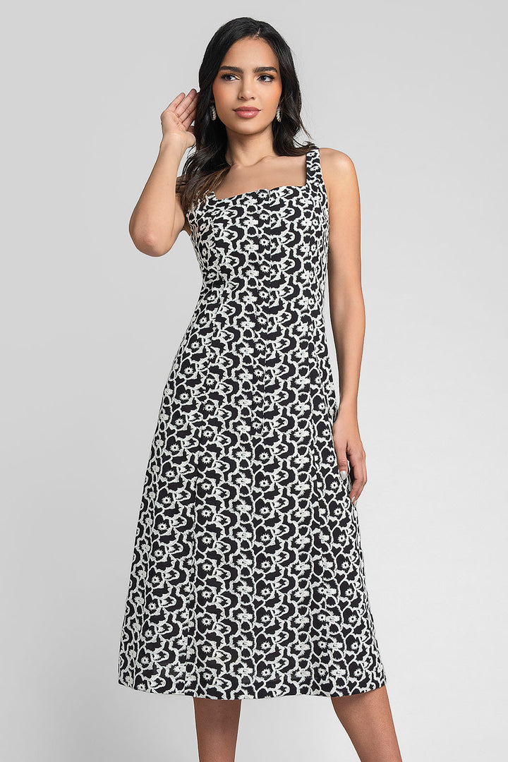 Vestido Estampado Sin Mangas