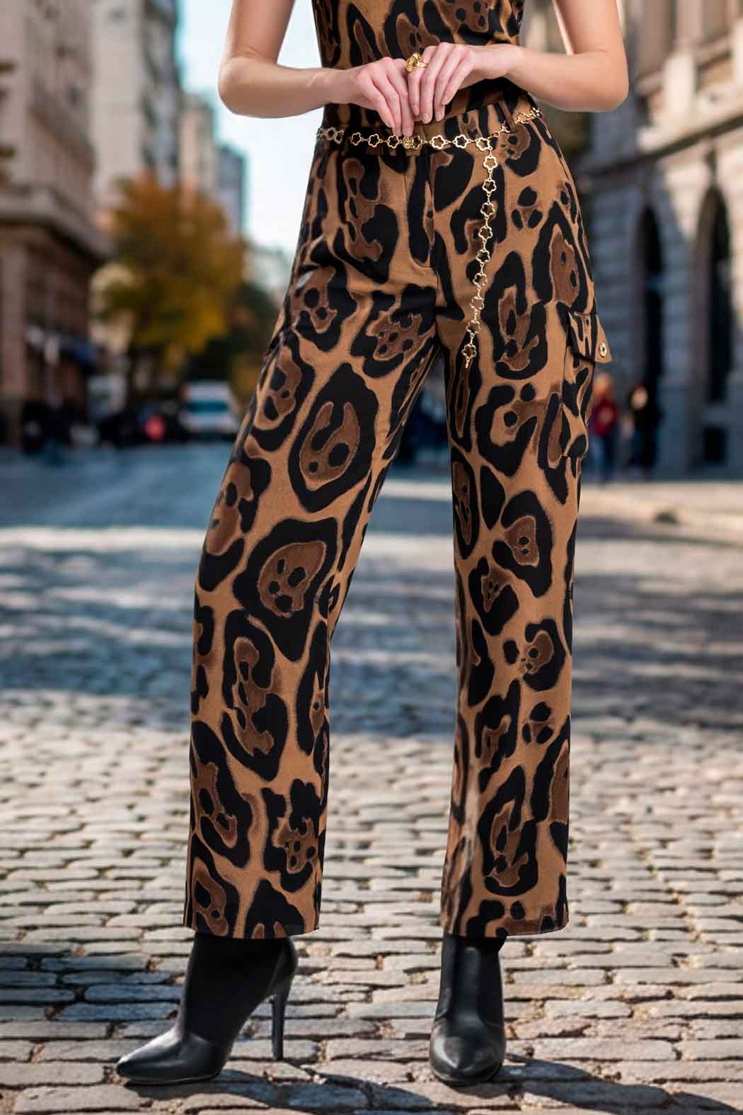 Pantalon Con Estampado Animal Print