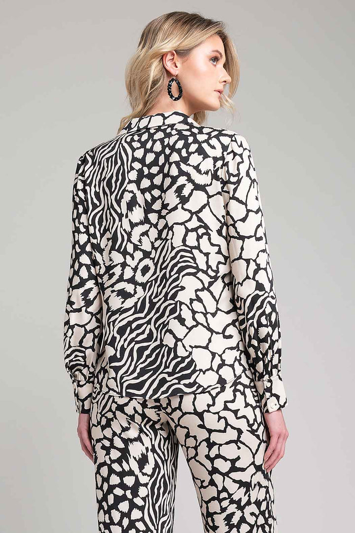 Blusa Estampada Con Manga Larga