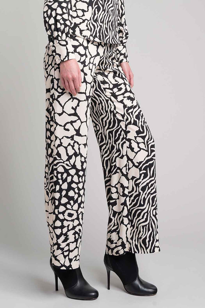Pantalon Estampado Corte Amplio