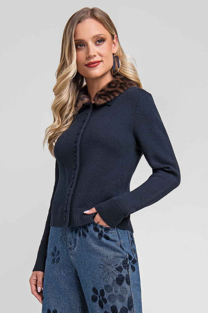 Sueter De Punto Con Cuello De Peluche
