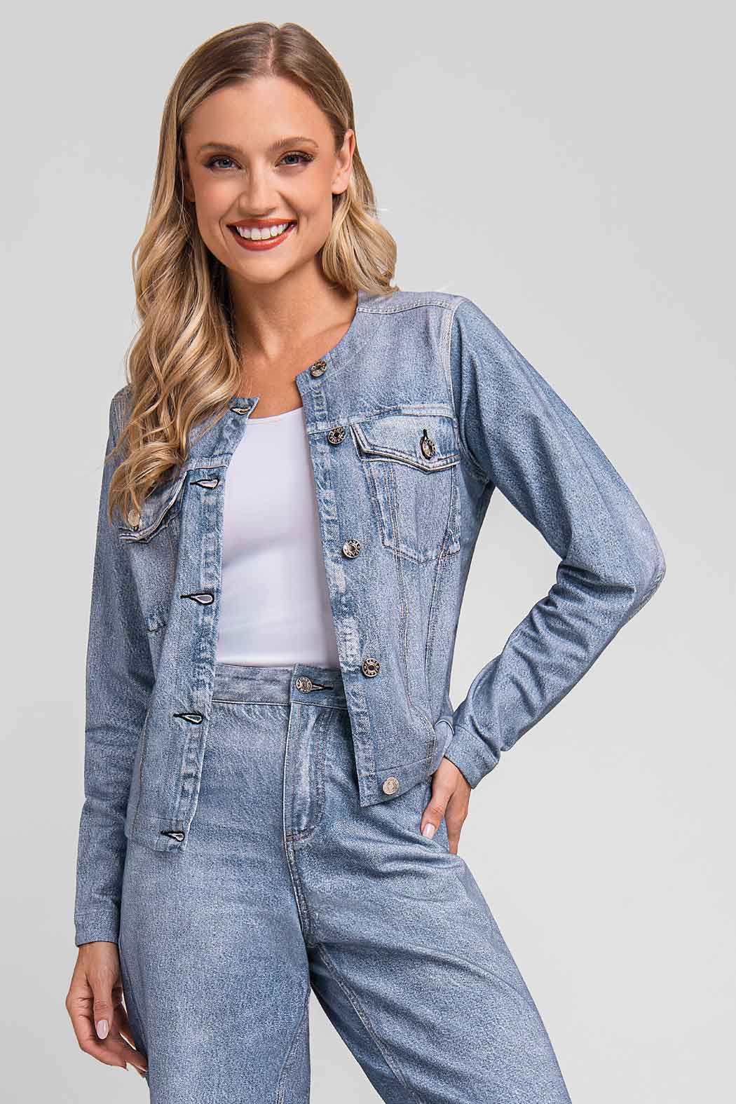 Chamarra De Mezclilla Con Bolsas De Parche