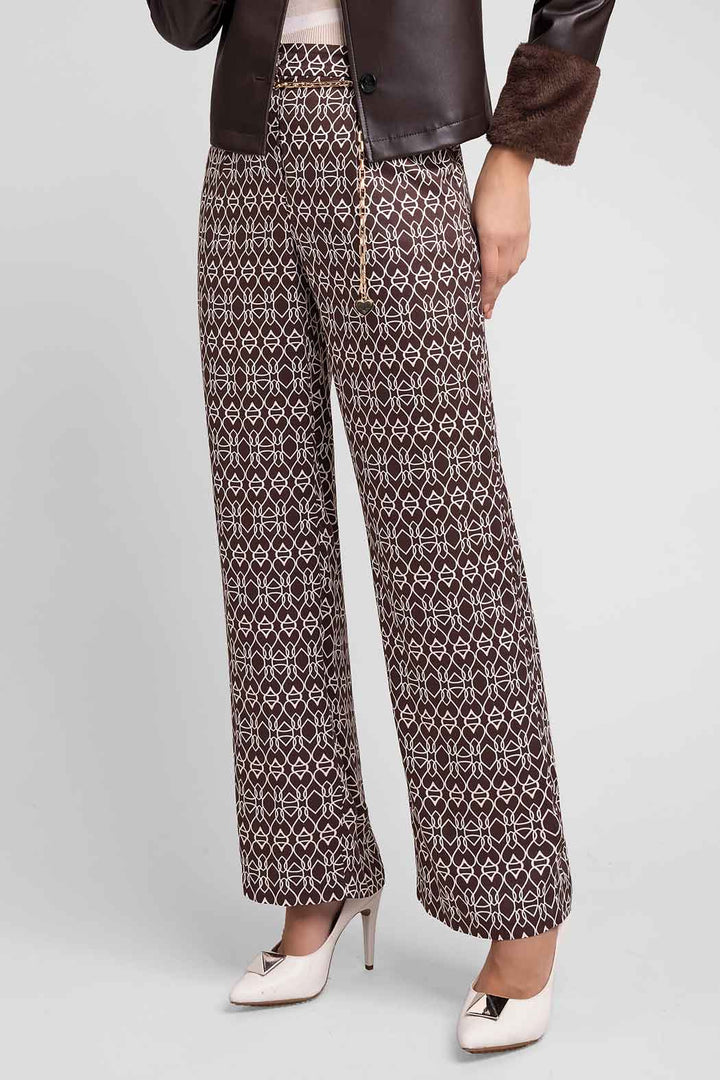 Pantalon Estampado Con Cinturon De Cadena