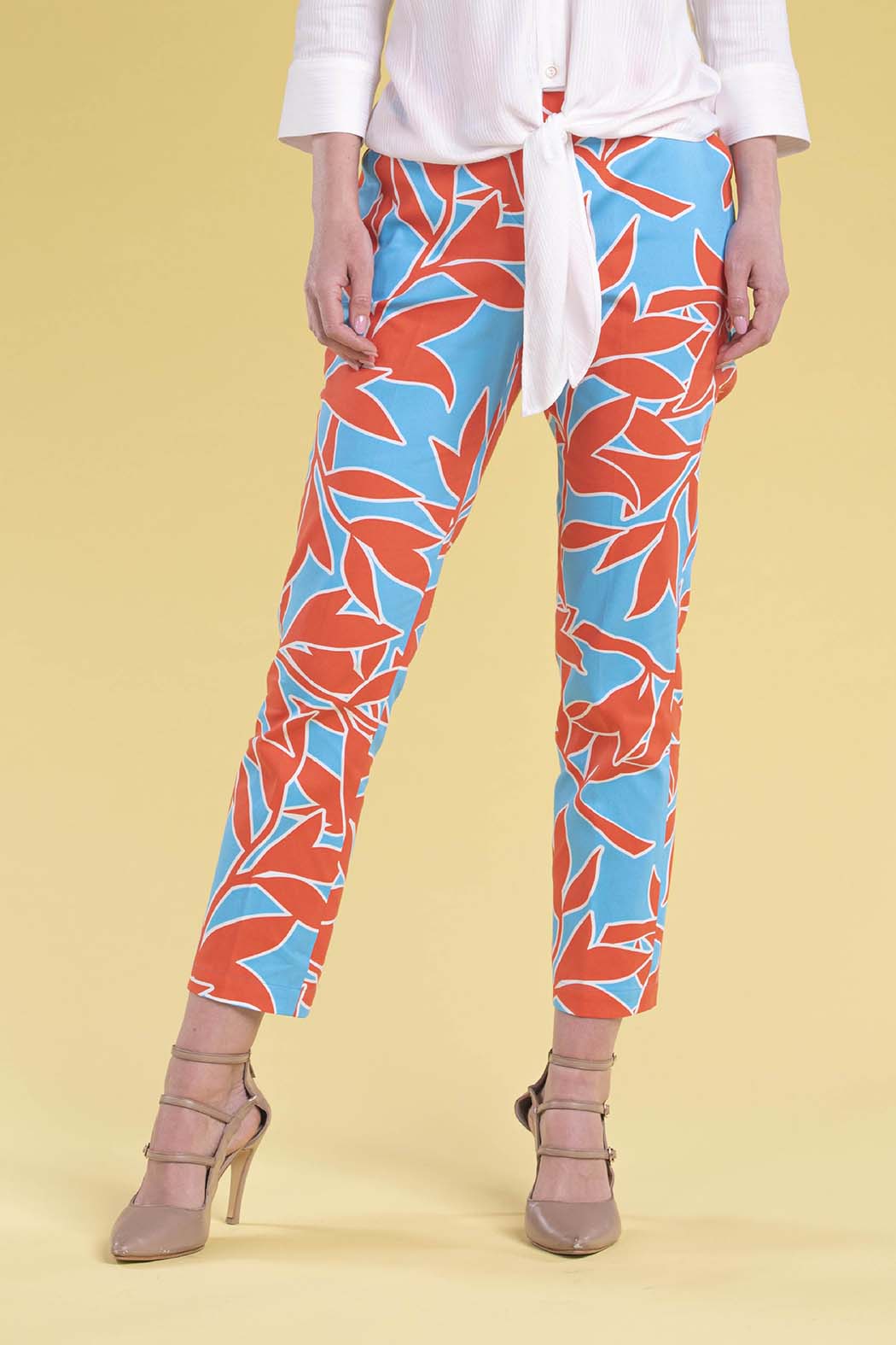 Pantalon Con Estampado De Hojas