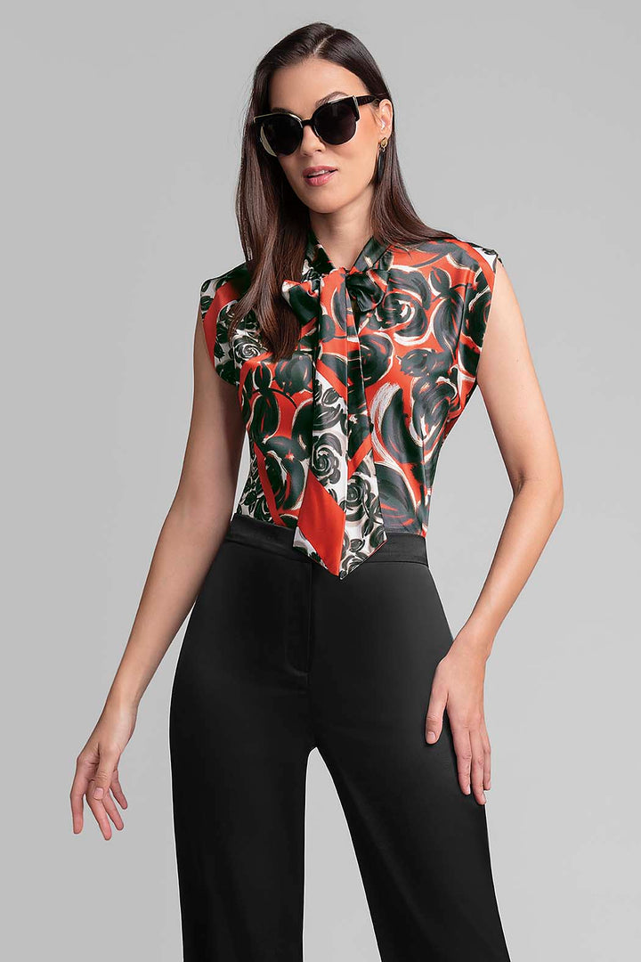 Blusa Con Estampado De Rosas