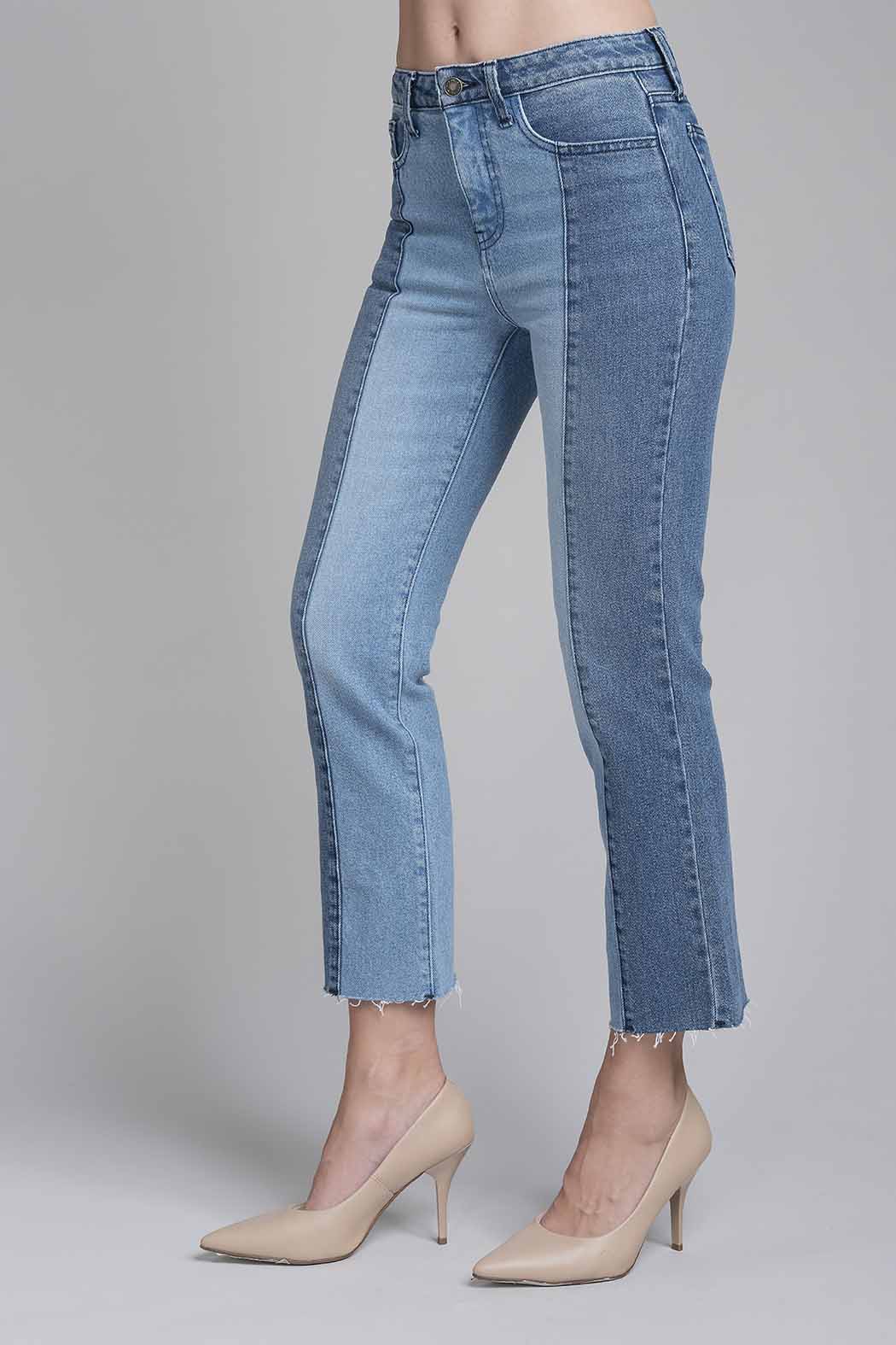 Jeans De Mezclilla En Bloques