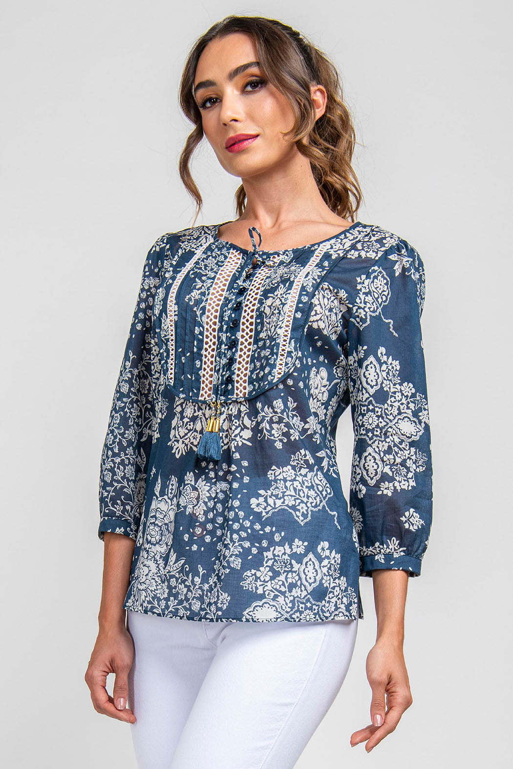 Blusa Estampada Con Amarre Al Frente