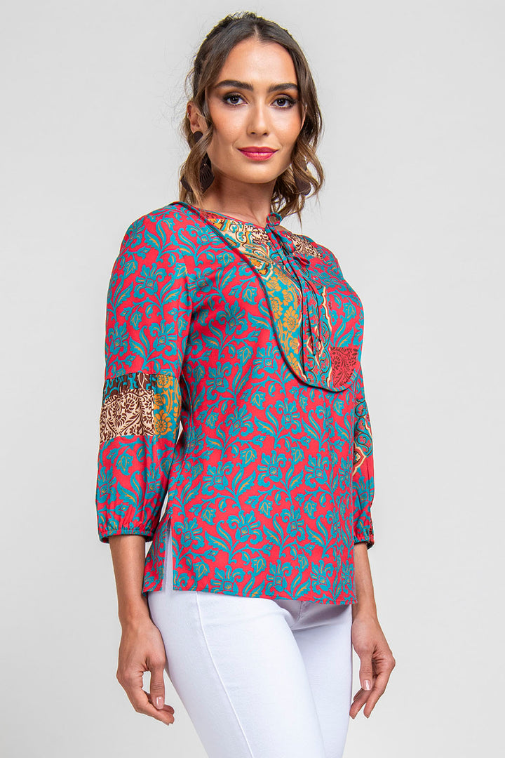 Blusa Estampada Con Amarre Al Frente