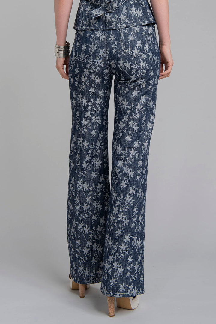 Pantalon  De Mezclilla Con Estampado De Hojas