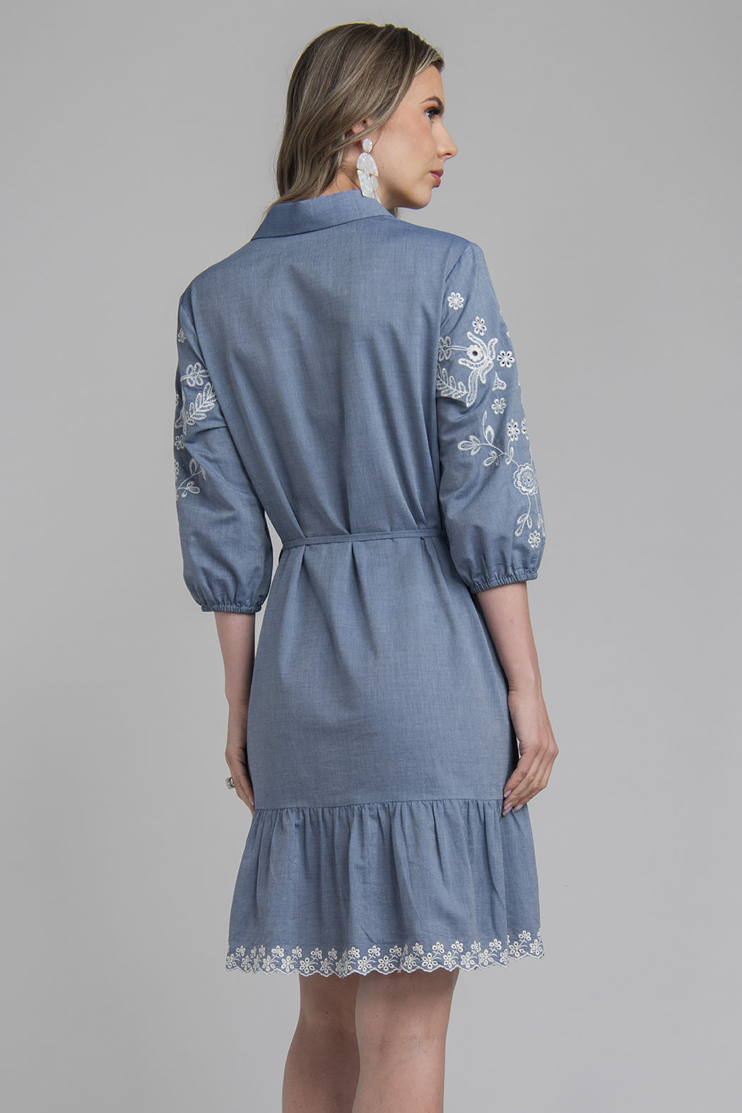 Vestido Camisero Con Olan
