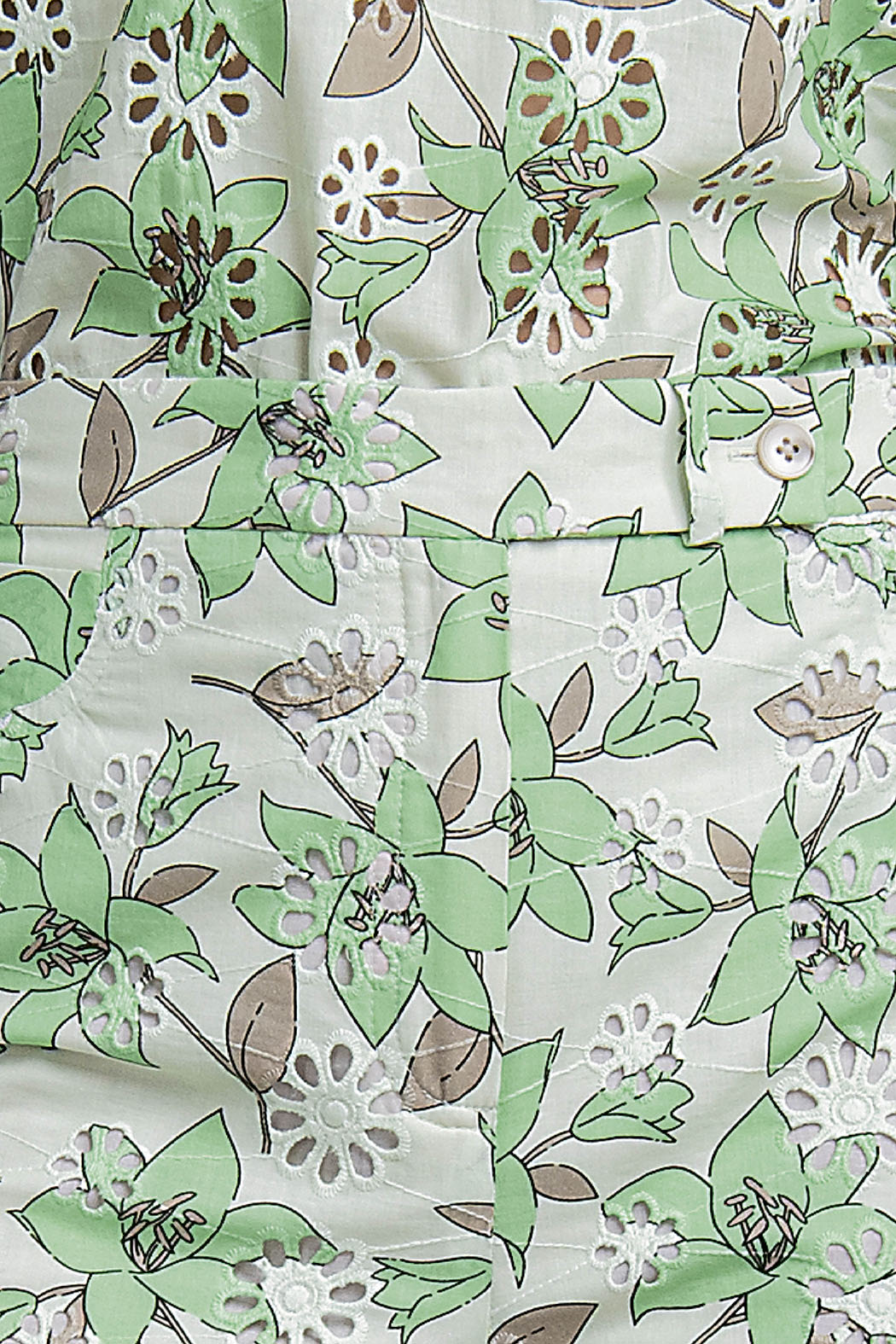 Blusa Estampada Con Detalles Bordados