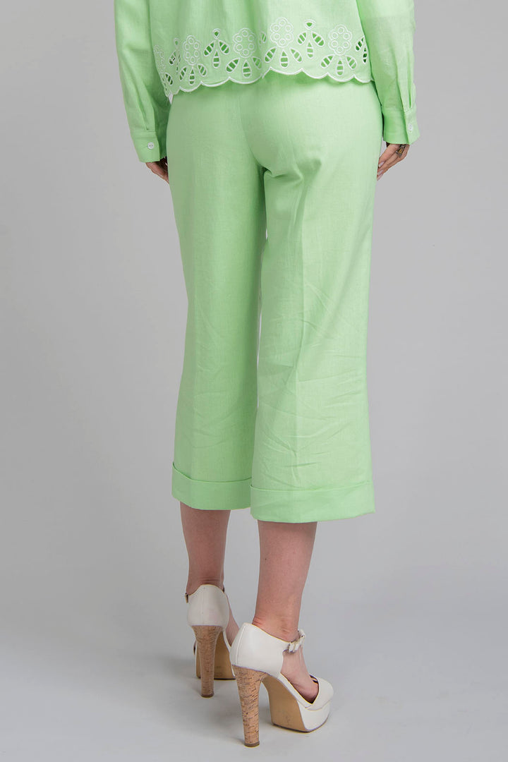 Pantalon Capri Con Resorte En Cintura