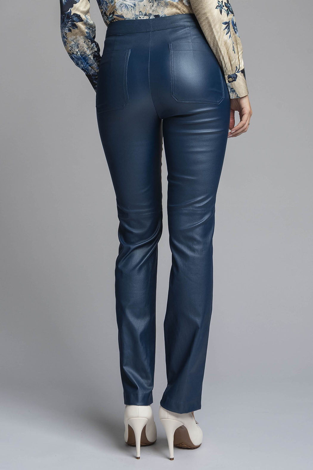Pantalon De Piel Corte Recto