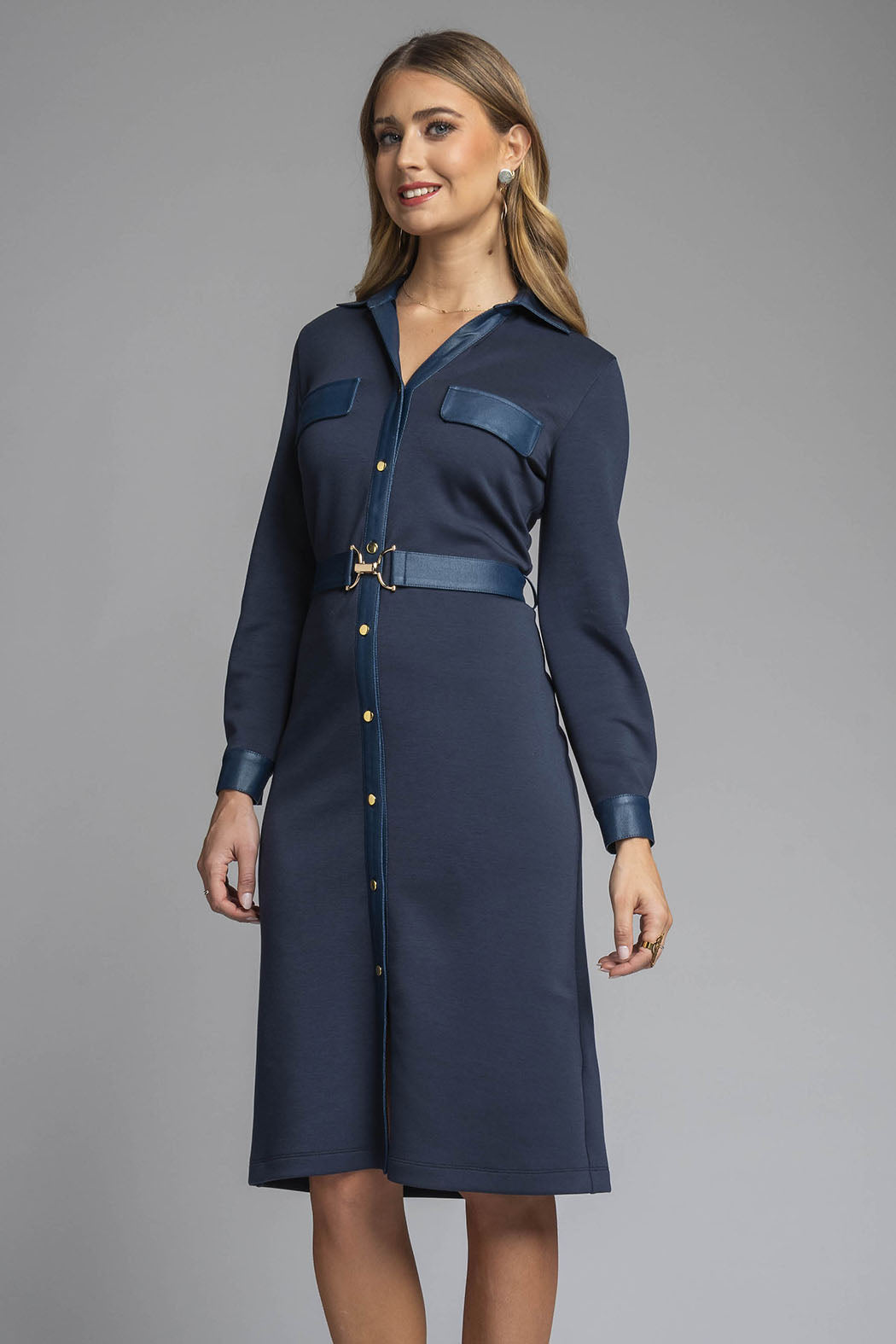 Vestido Liso Camisero Con Cinturon