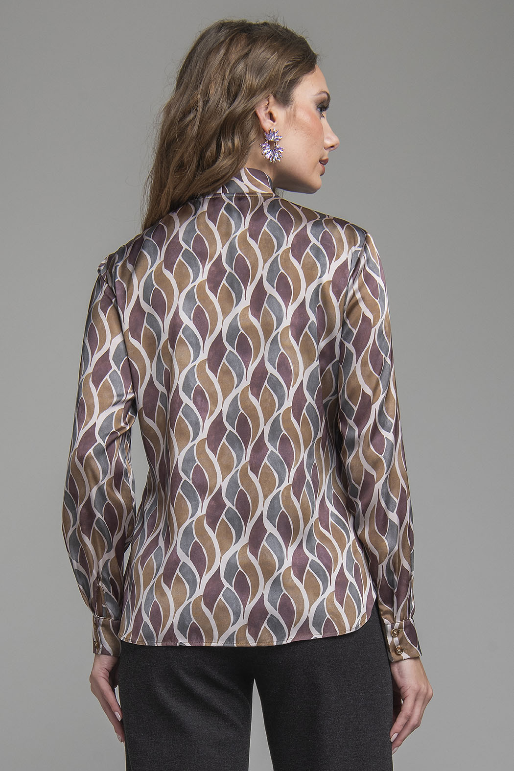Blusa Estampada Con Corbatin
