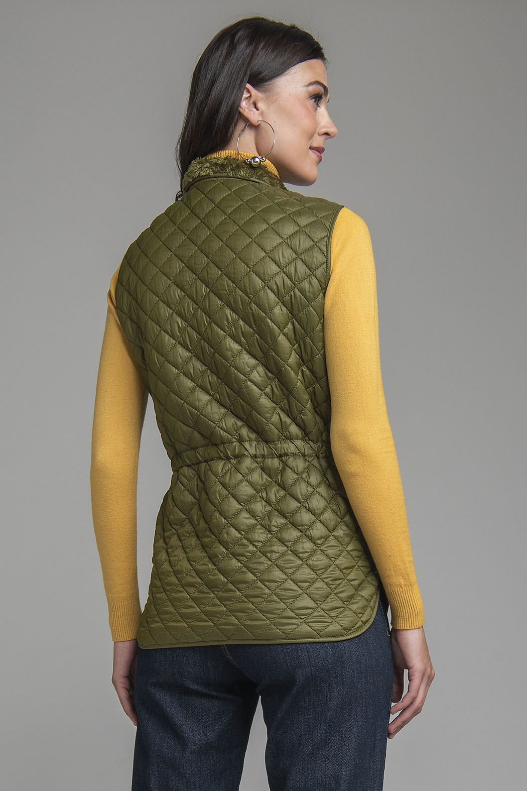 Chaleco Capitonado Con Jareta En Cintura