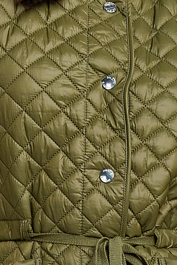 Chaleco Capitonado Con Jareta En Cintura