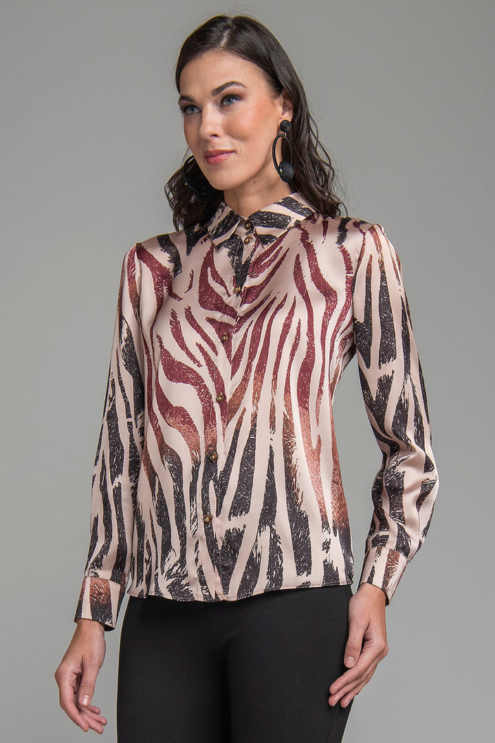 Blusa Estampada Con Botones Al Frente