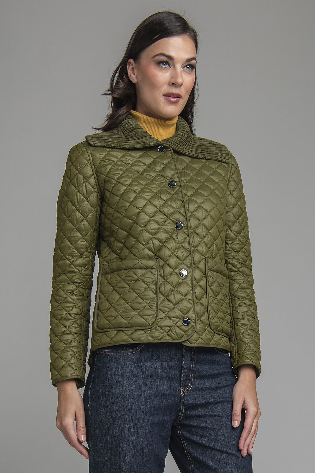 Chamarra Capitonada Con Bolsas