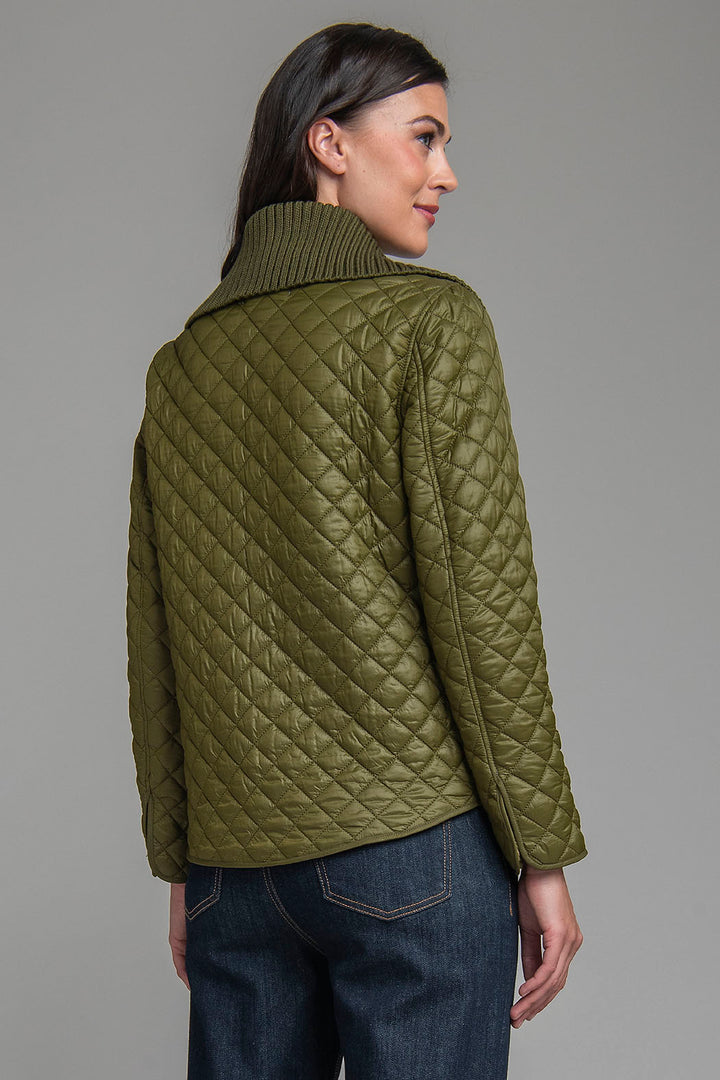 Chamarra Capitonada Con Bolsas