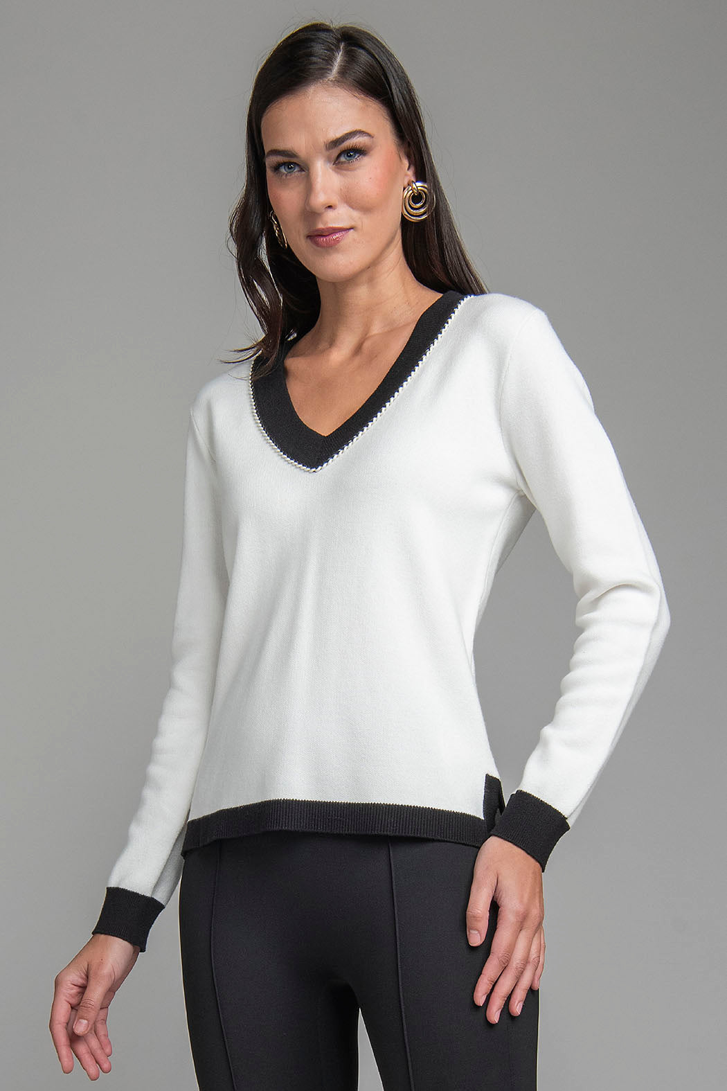 Sueter De Punto Con Escote V