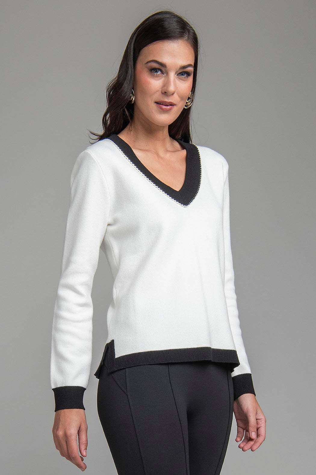 Sueter De Punto Con Escote V