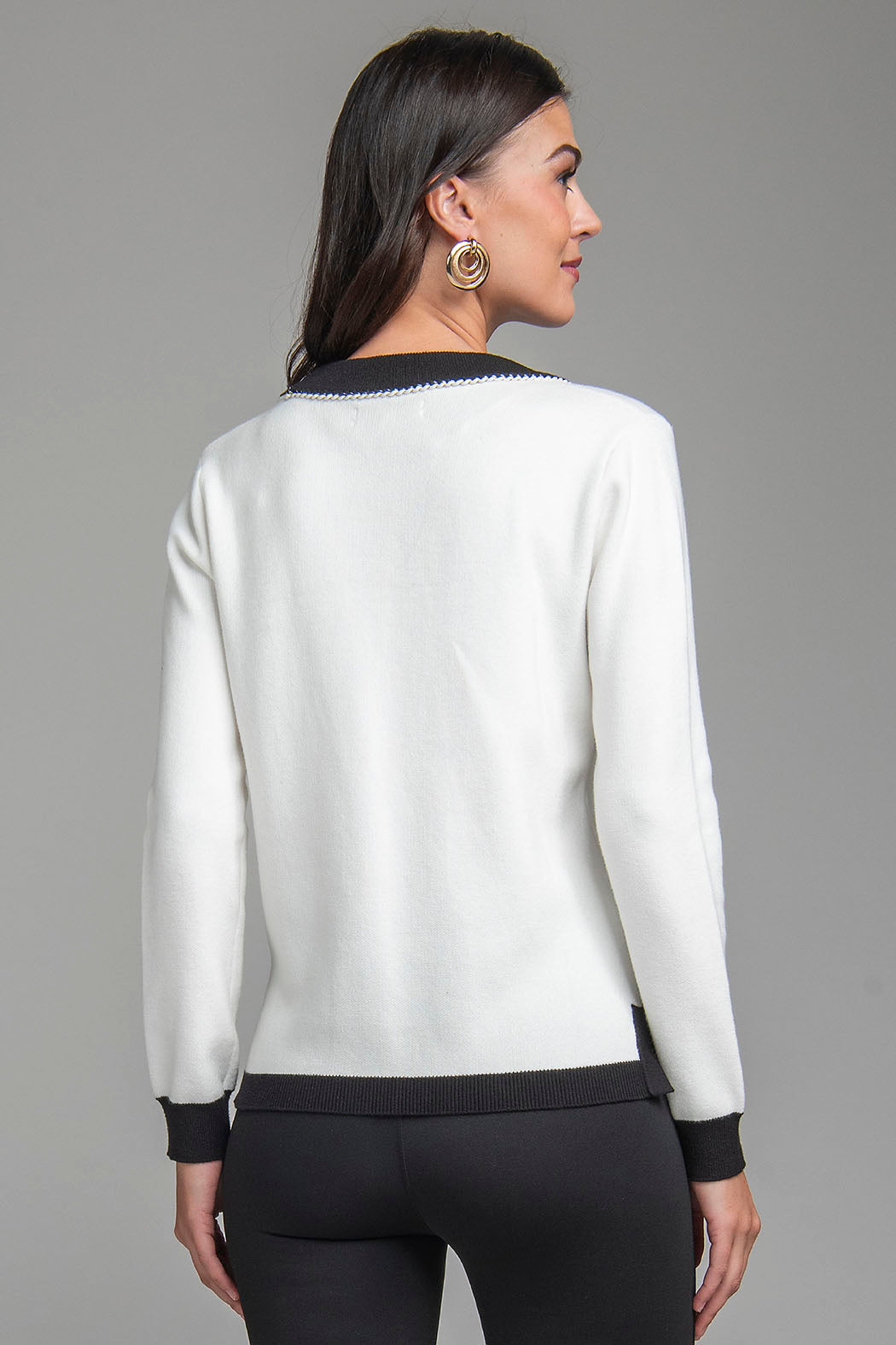 Sueter De Punto Con Escote V