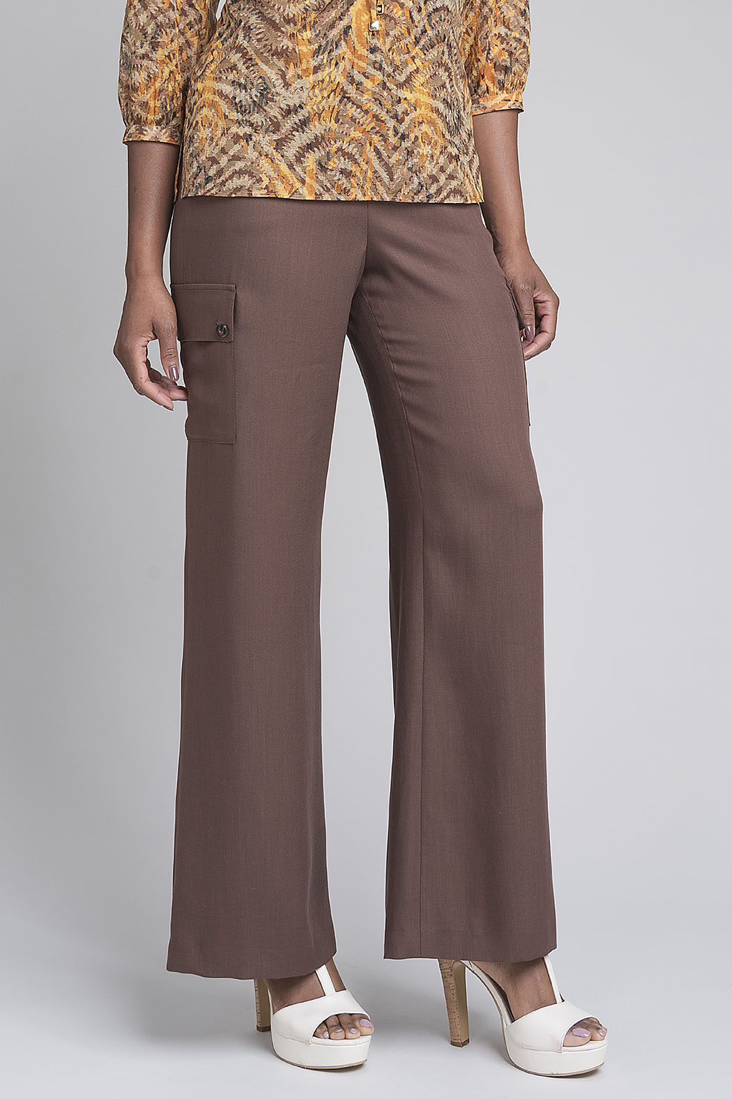 Pantalon Liso Corte Ancho