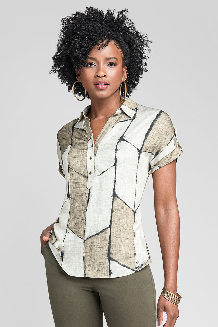 Blusa Estampada Con Manga Corta