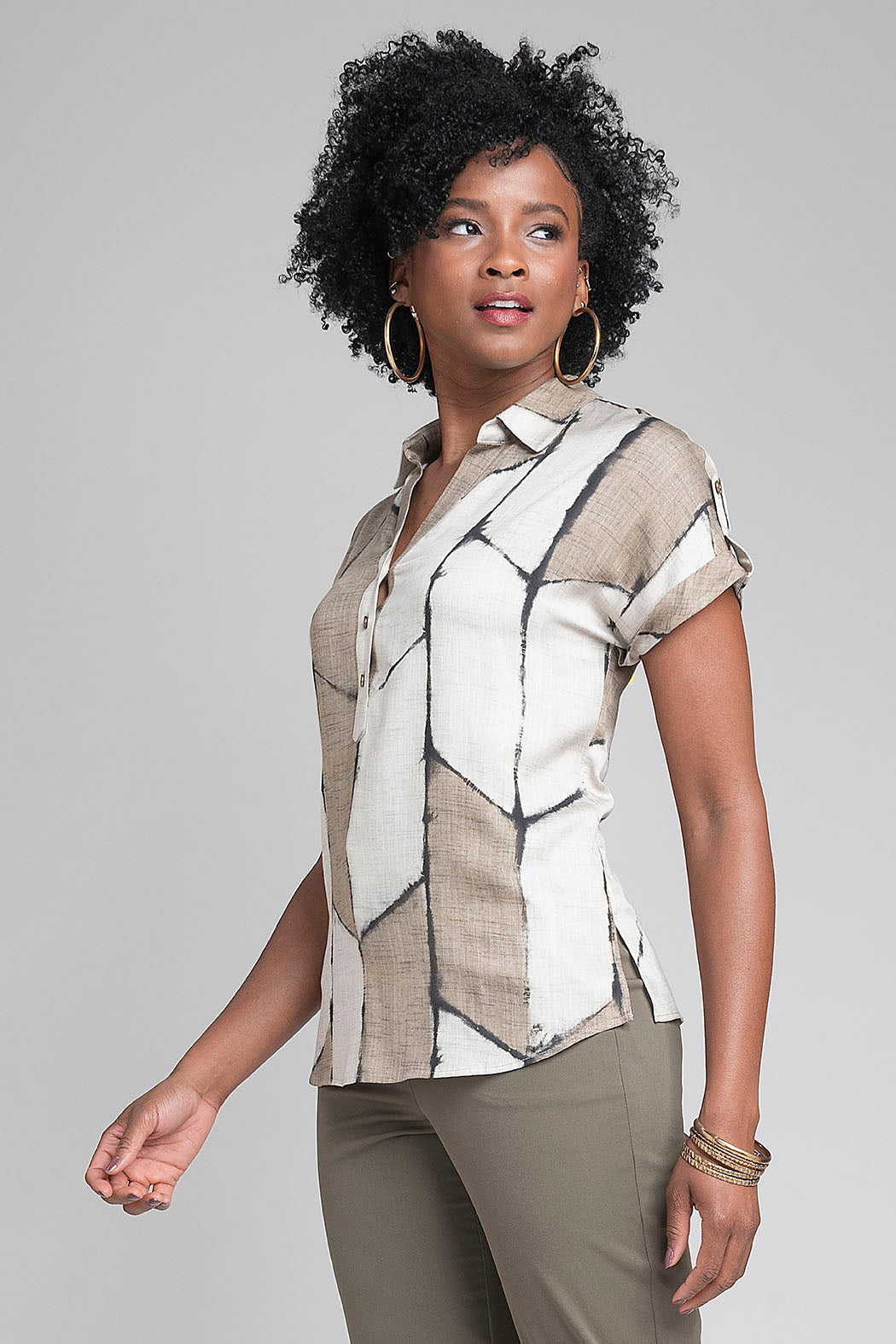 Blusa Estampada Con Manga Corta