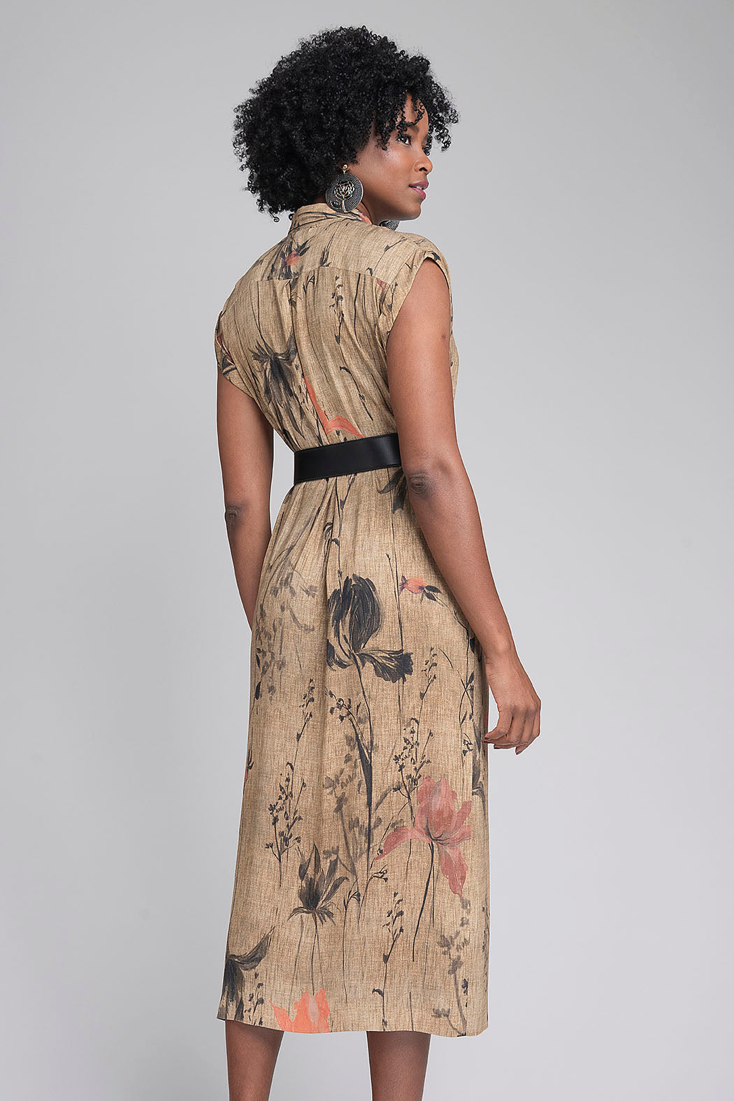 Vestido Largo Estampado Con Cinturon