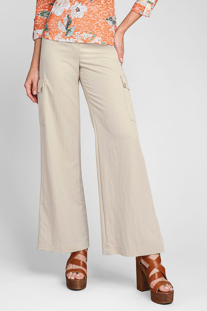 Pantalon Liso Con Bolsas Cargo