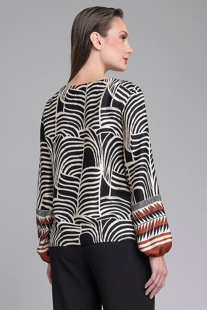 Blusa Estampada Con Manga Larga