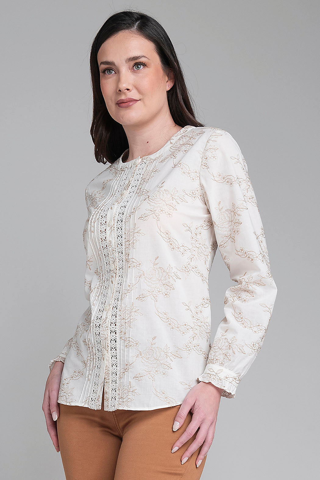 Blusa De Manga Larga Con Detalles Bordados