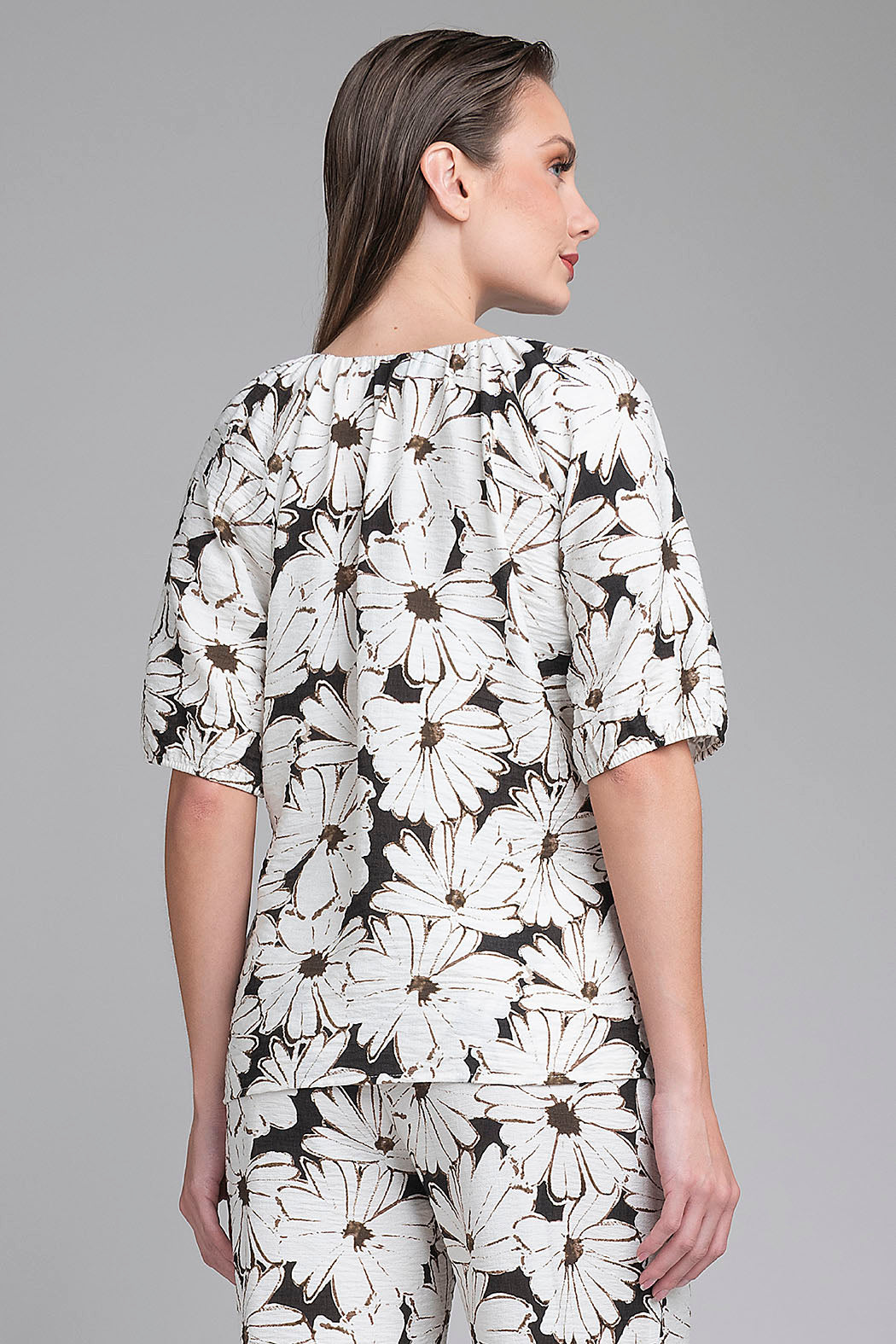 Blusa Estampada Con Manga Corta