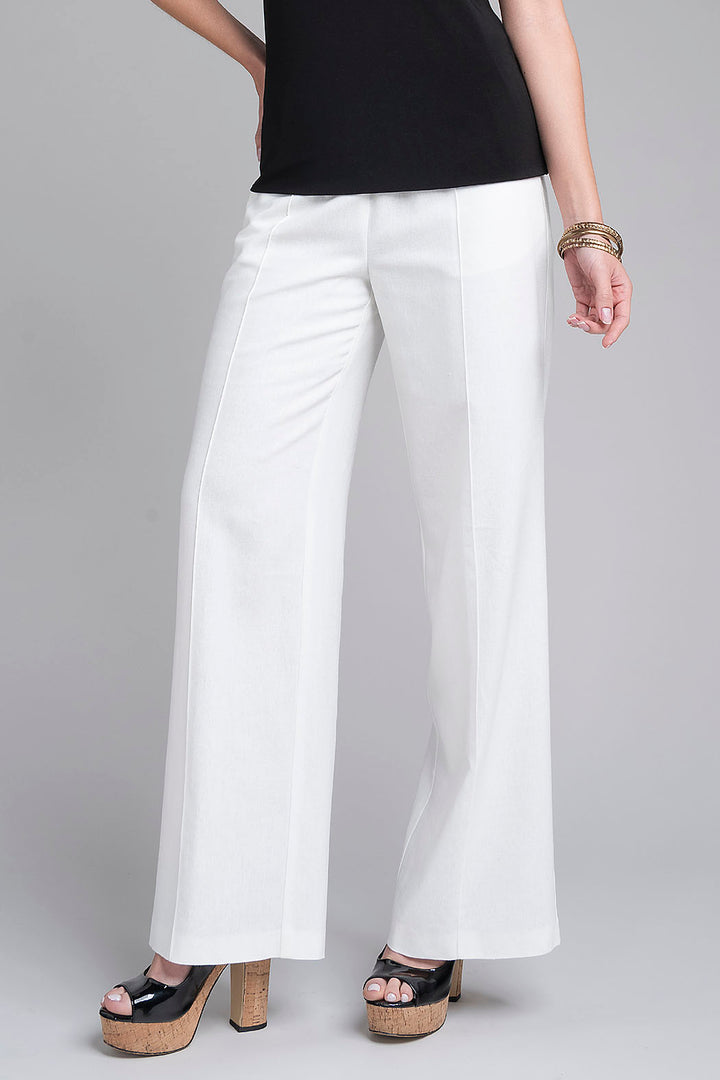 Pantalon Liso Con Bolsas