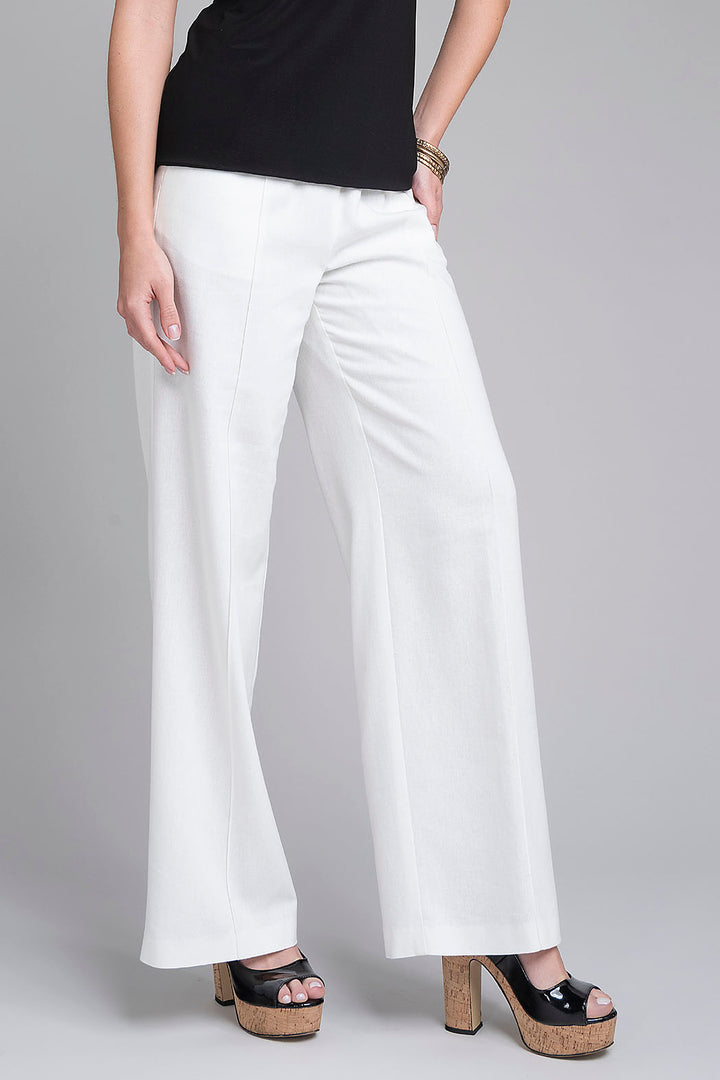 Pantalon Liso Con Bolsas