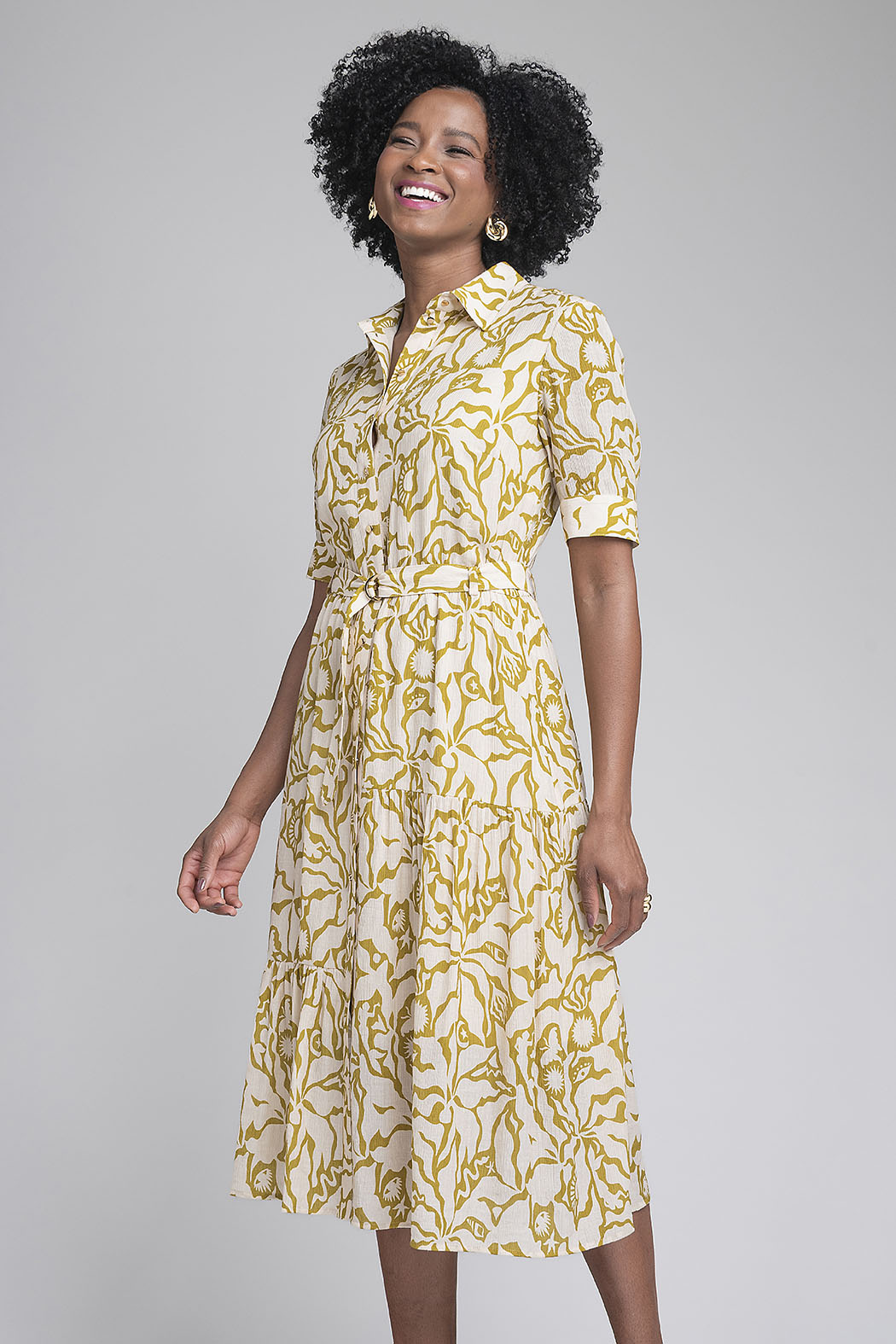 Vestido Estampado Con Manga Corta