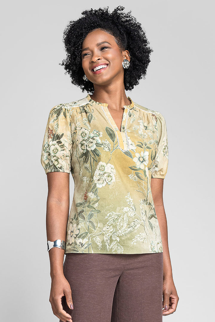 Blusa Estampada Con Cuello V